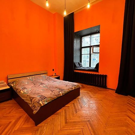 Апартаменты Loft On Maidan Independence Square Киев Экстерьер фото